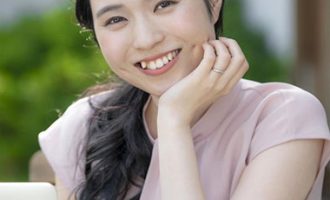 SDNM-306藤崎保奈美（藤崎ほなみ） 一个优雅气质洋溢的孩子的母亲